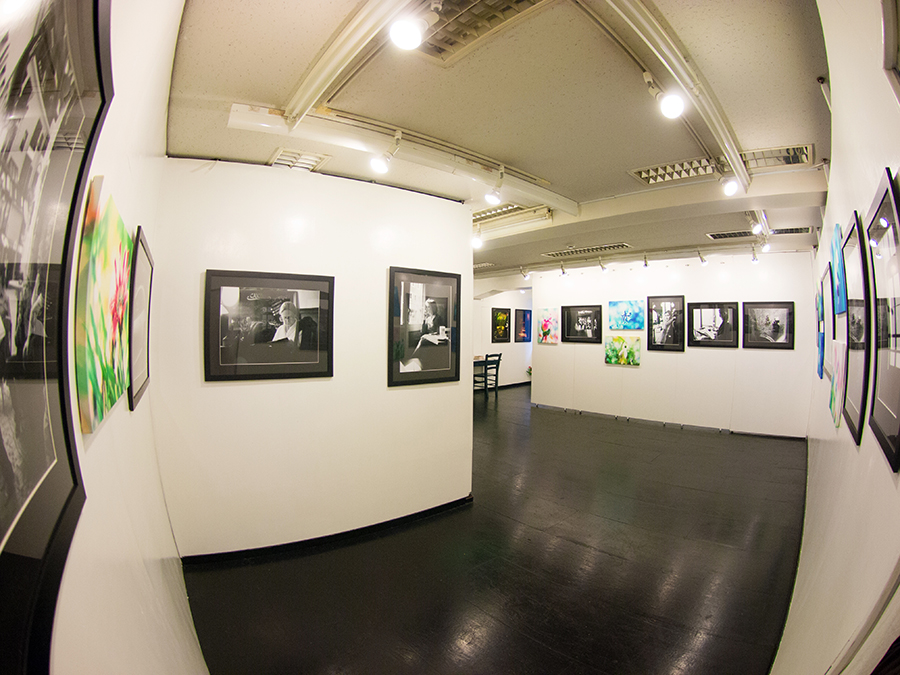 山本英人2013年個展「『街』と『花』」フォトギャラリー〈Place M〉